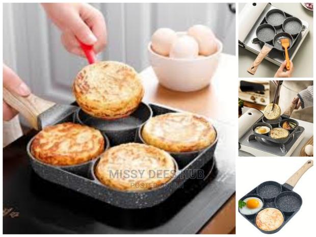 4 Hole Non-Stick Frying Pan · Photo 8