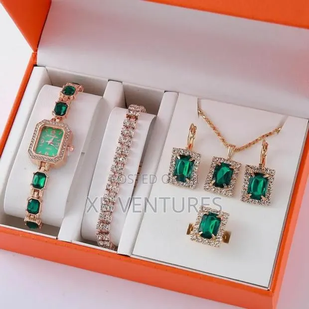 Rhinestone Jewelry Set - Watch + Bracelet - Green · Photo 1