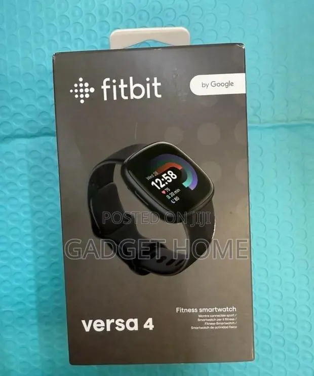 Fitbit Versa 4 · Photo 1