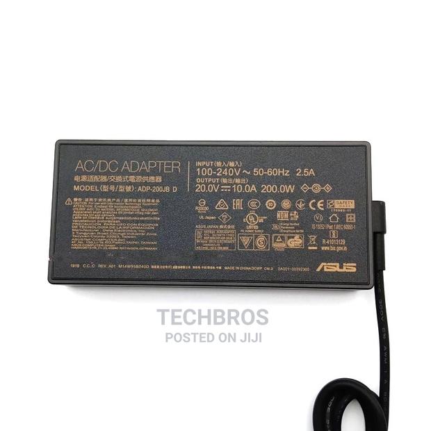 Asus TUF Rog Chargers 200W Original · Photo 5