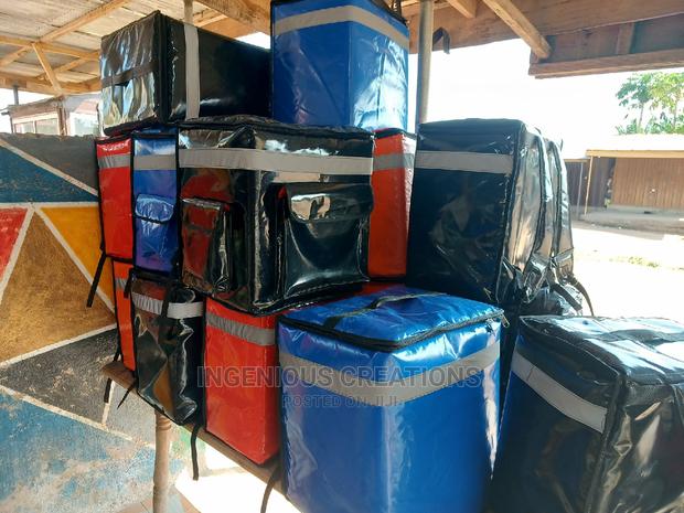 Quality Waterproof Delivery/Courier /Dispatch Bags · Photo 2
