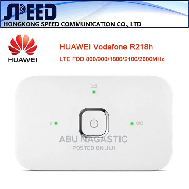 Huawei 4G LTE Unlock Mobile Wifi Router · Photo 1