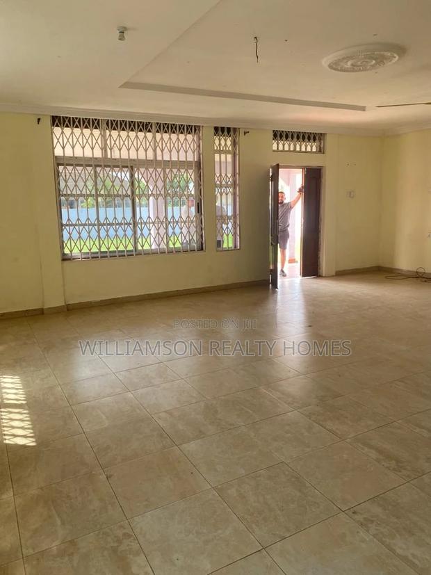 3bdrm House in Manet Cottage, Spintex for rent · Photo 2