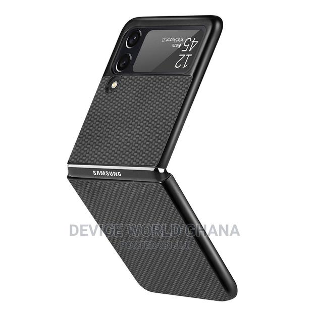 Carbon Fiber Pattern Case for Samsung Z Flip7, 6 5 4 3 2 · Photo 1