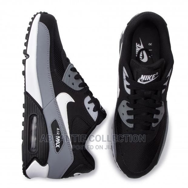 Airmax 90 Essential Black/White Cool Grey · Photo 5