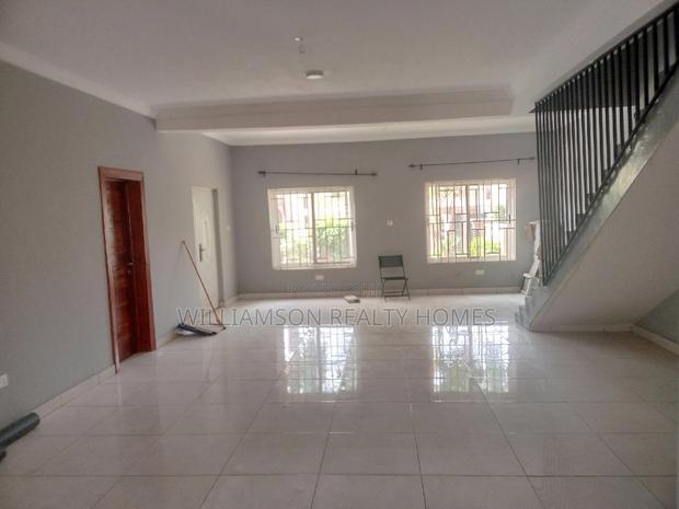 5bdrm Duplex in Hfc Estate, Spintex for rent · Photo 7