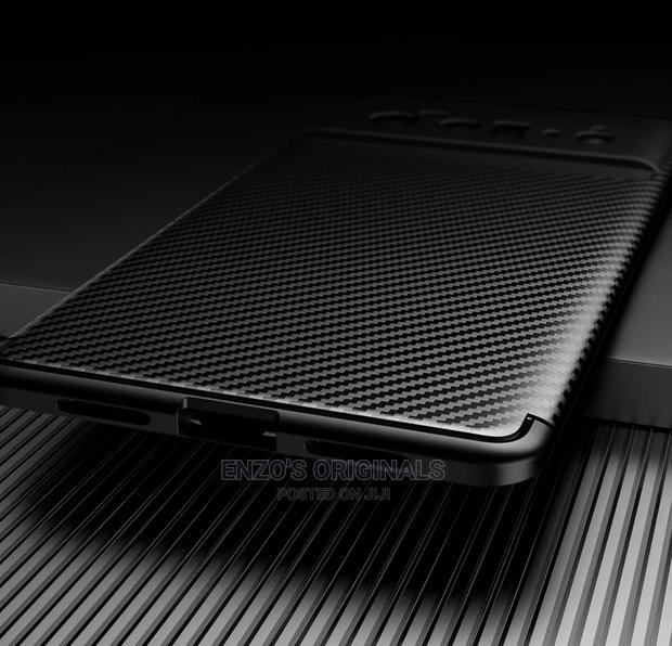 Google Pixel 6 6pro Sleek Microfiber Protection Case · Photo 3