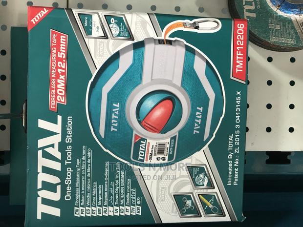 TOTAL Surveyor Tape (20m) · Photo 2