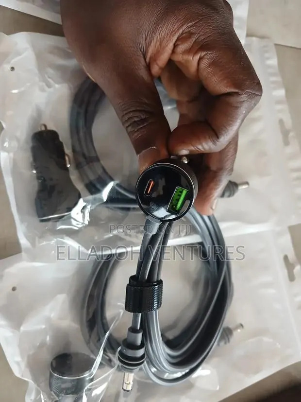 Cigarette Car Charger for Starlink Mini (2 Metres) · Photo 1