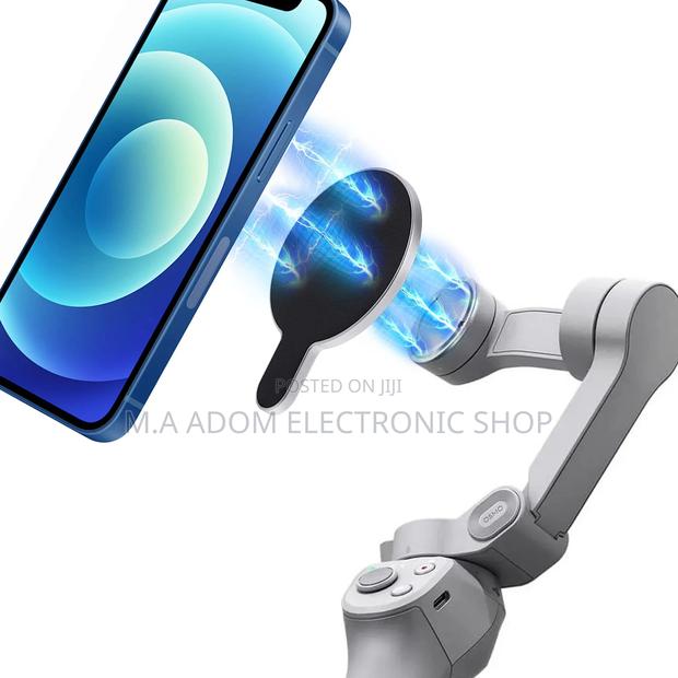 DJI OM 4 SE 3-Axis Smartphone Gimbal Stabilizer With Tripod · Photo 1