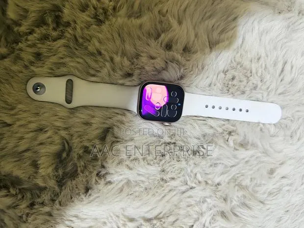 Apple Watch Series 11 · Photo 1