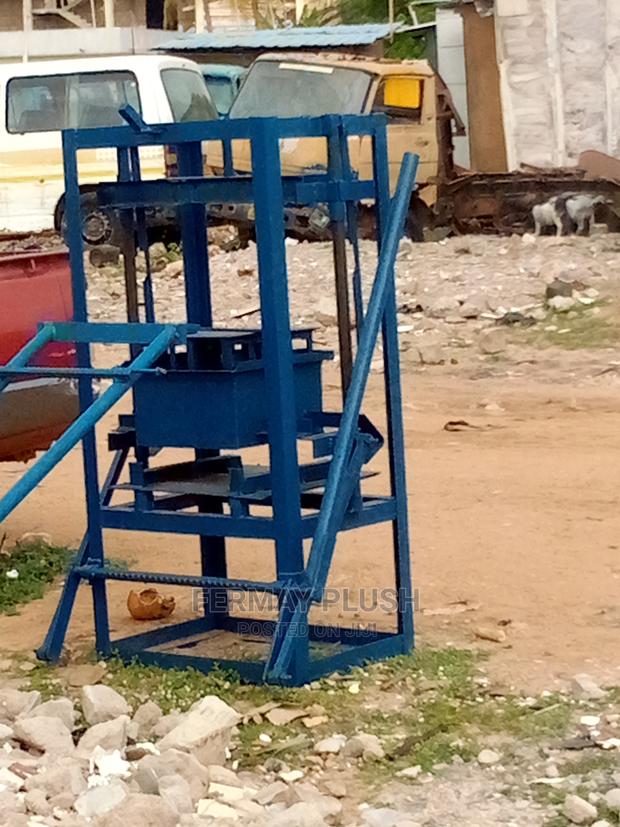 Enjoy Promotional Sales of Block Machines · Photo 2