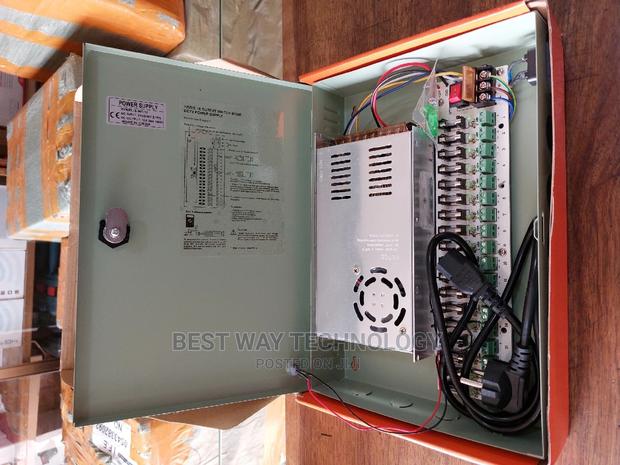12v 30a Power Supply With Case · Photo 6