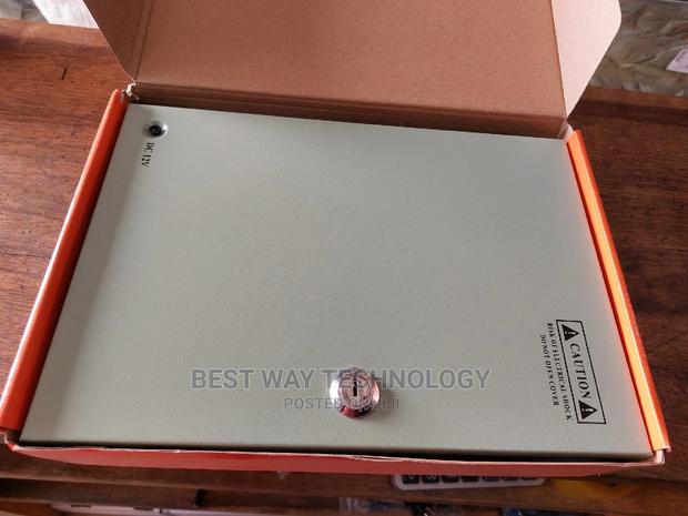 12v 30a Power Supply With Case · Photo 3