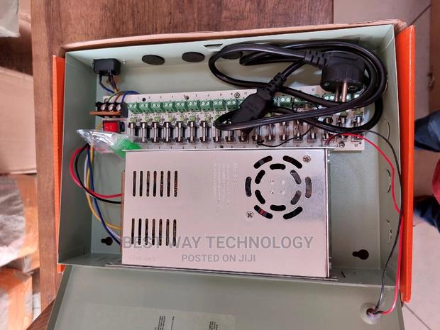 12v 30a Power Supply With Case · Photo 5