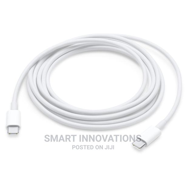 Apple USB-C Charge Cable (2 M) · Photo 1