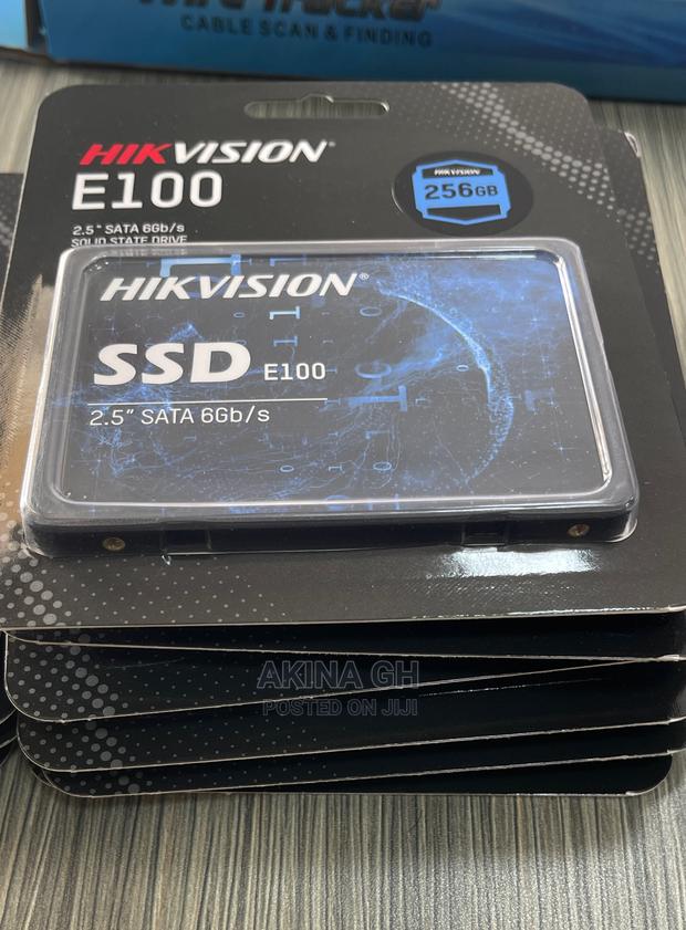 Hikvision 2.5" Sata SSD 256gb · Photo 2