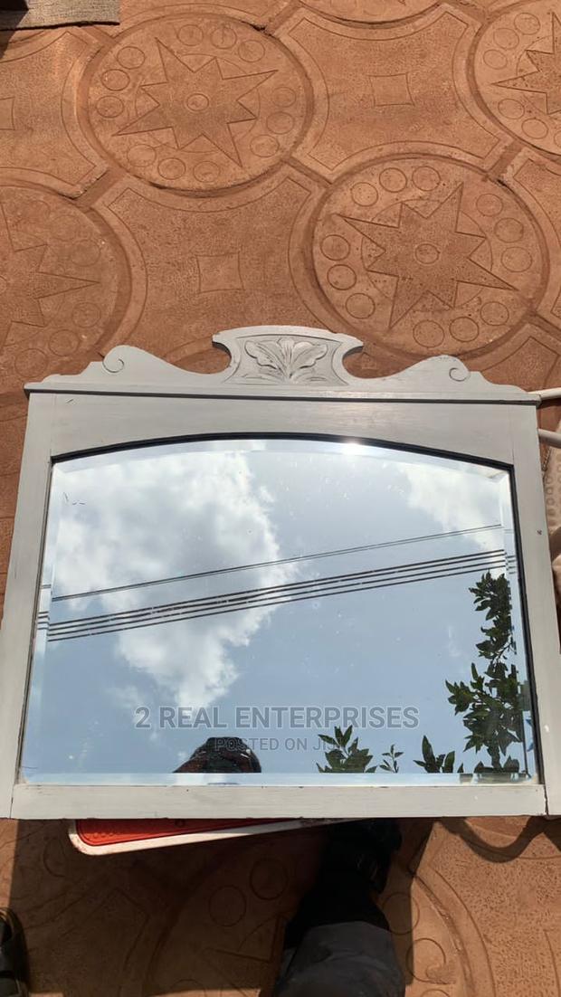 Shabby Chic Original Mirror. · Photo 1