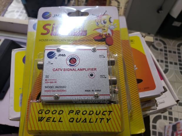 Catv 3way Signal Amplifier · Photo 1