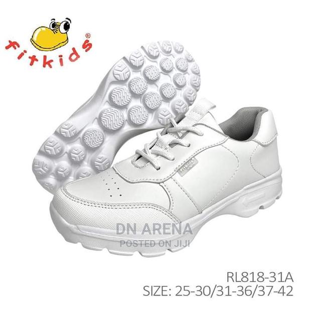 Quality Unisex Sneakers · Photo 1