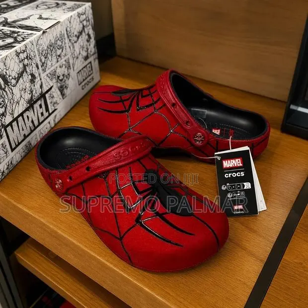 Crocs Marvel Spider-Man Neo Classic Clogs Red & Black Design – Pair · Photo 1
