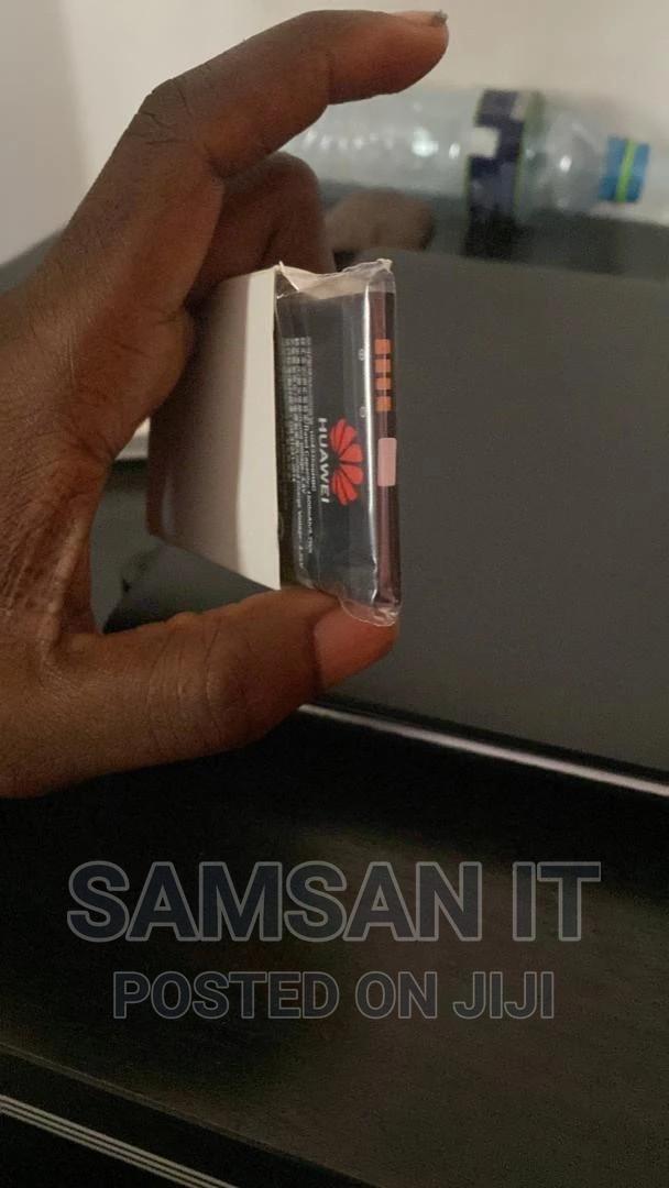 Huawei Wifi Replacement Battery (3000mah) · Photo 3