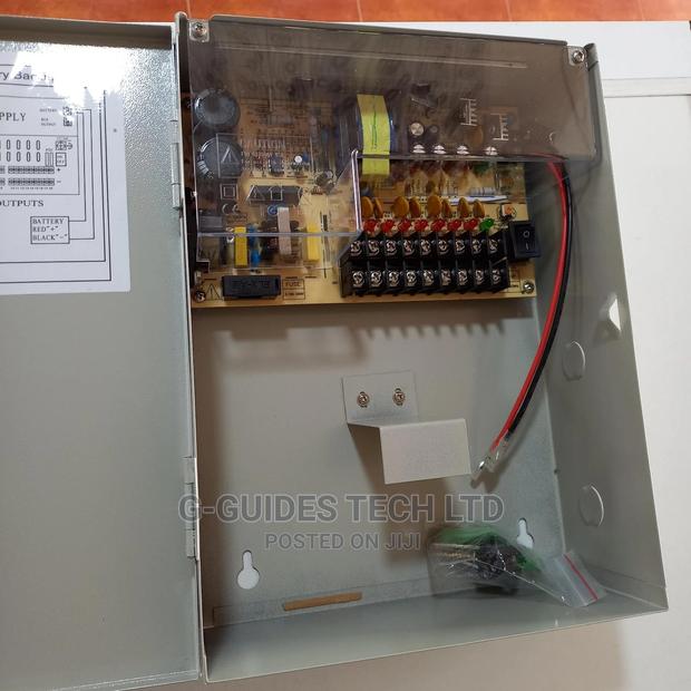 12V 10A CCTV Backup Power Supply · Photo 2