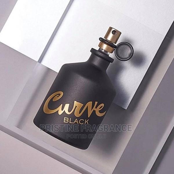 Liz Claiborne Curve Black Cologne · Photo 1
