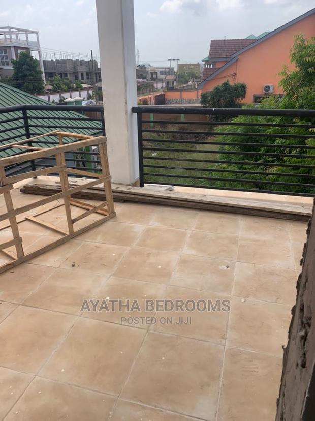 4bdrm House in Ayathar Bedroom, New Town for Sale · Photo 2