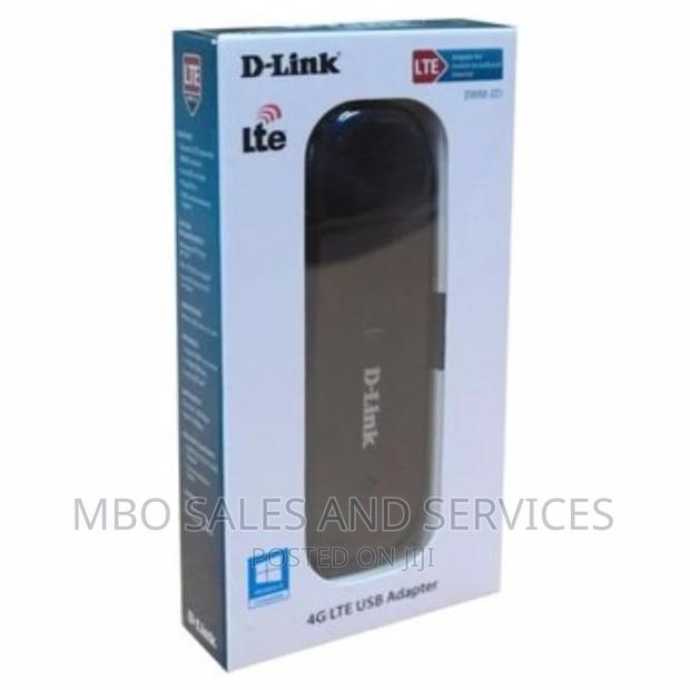 Universal 4G USB Modem · Photo 4