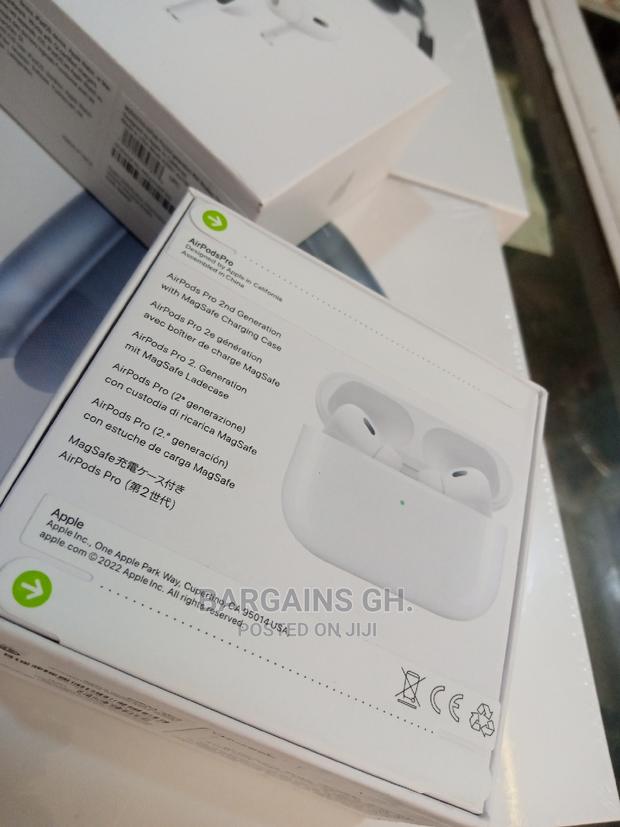 Airpods Pro 2 (2024) With Active Noise Canceling · Photo 4