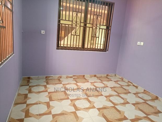 2bdrm Apartment in Don Nicky Properties, New Town for Rent · Photo 4