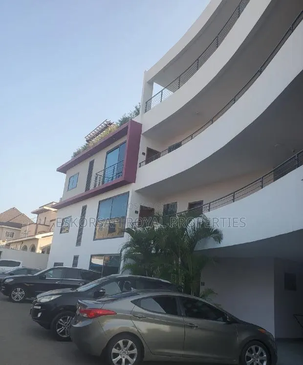 Furnished 3bdrm Apartment in A&C Mall East Legon for rent · Photo 1