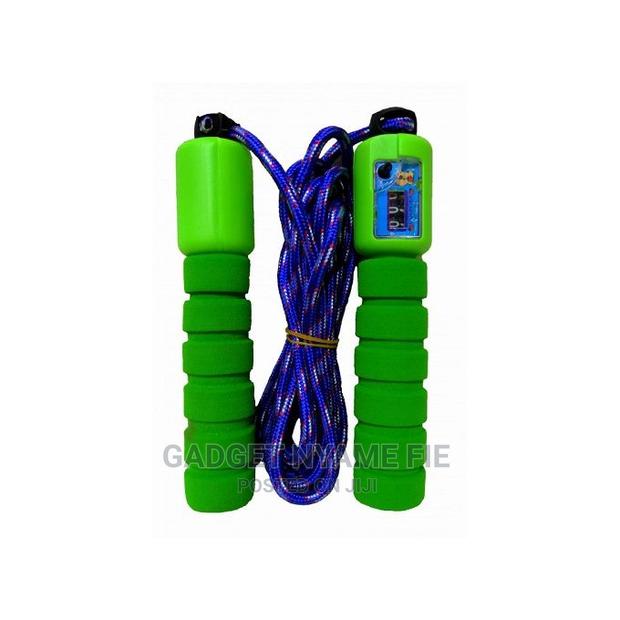 Adjustable Professional Skipping Rope With Counter · Photo 1