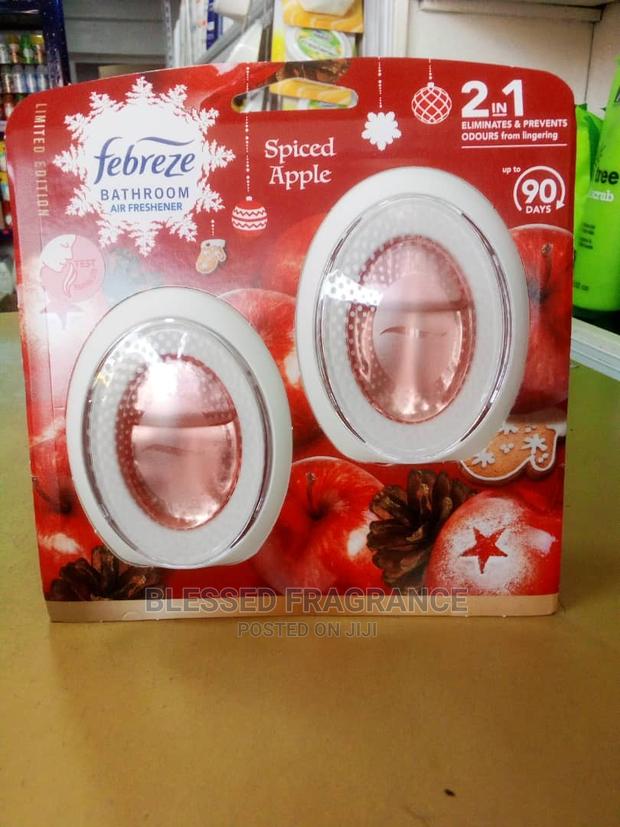 Febreze Bathroom Air Freshener · Photo 6