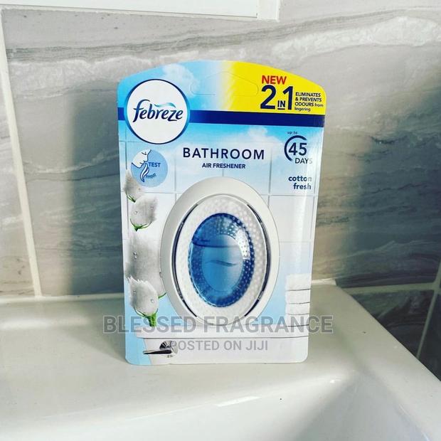 Febreze Bathroom Air Freshener · Photo 7