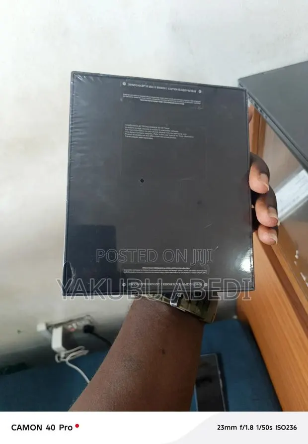 New Samsung Galaxy Z Fold6 256 GB Blue · Photo 3