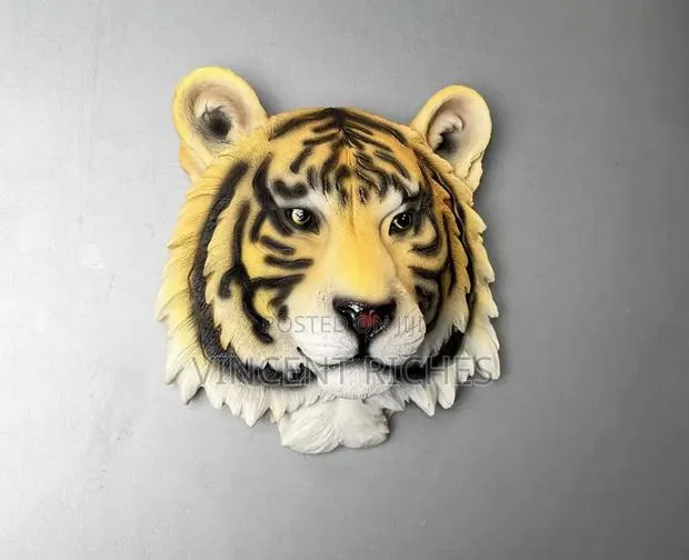 Tiger Head Resin Wall Sculpture · Photo 1