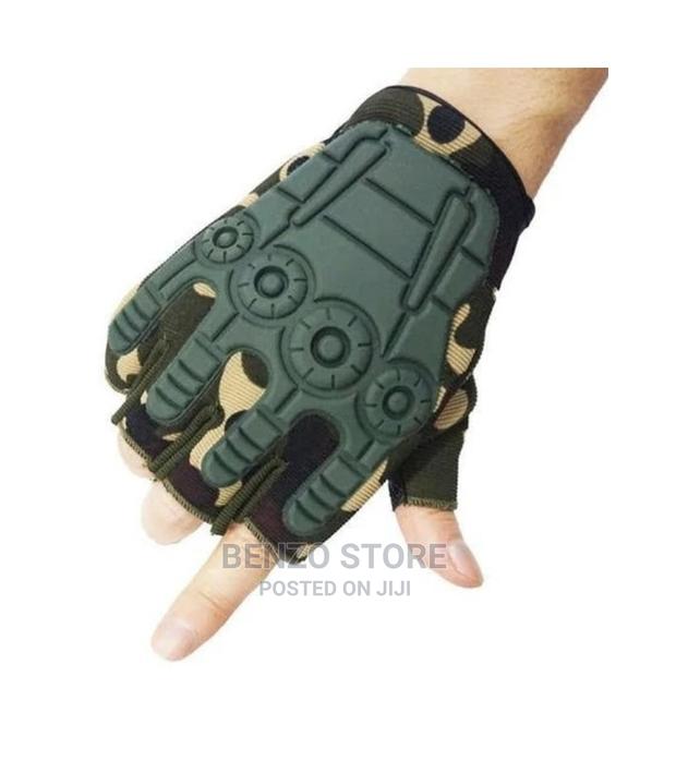 Quality Hand Gloves for Gym Guys and Despatch Riders · Photo 1