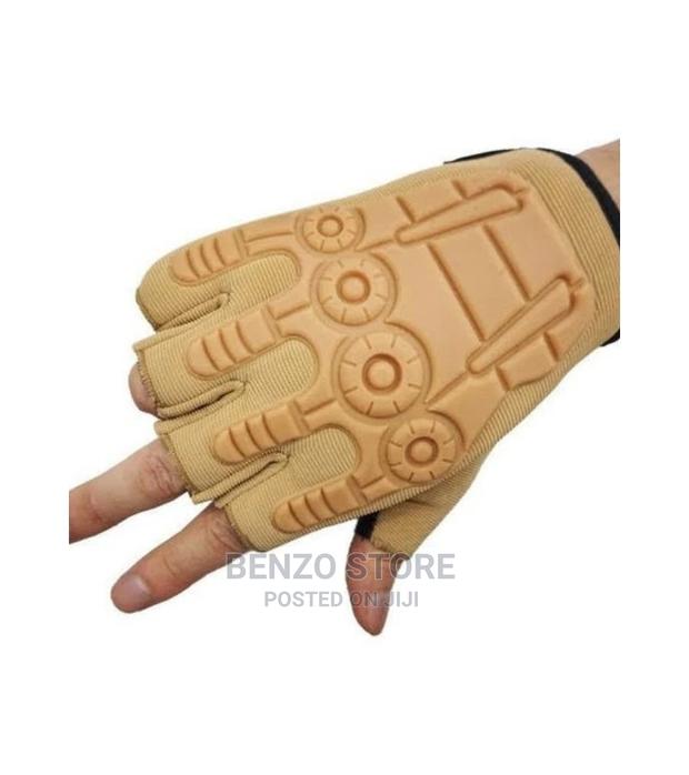Quality Hand Gloves for Gym Guys and Despatch Riders · Photo 2