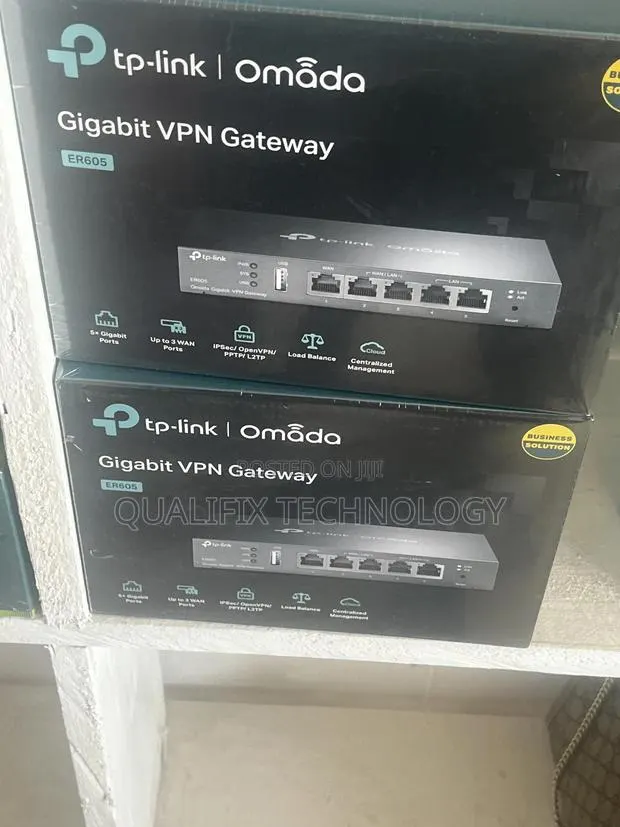 Gigabit VPN Gateway · Photo 1