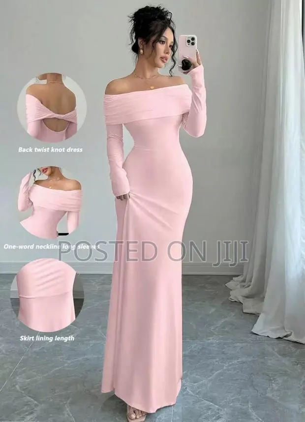 Dinner Dress · Photo 1