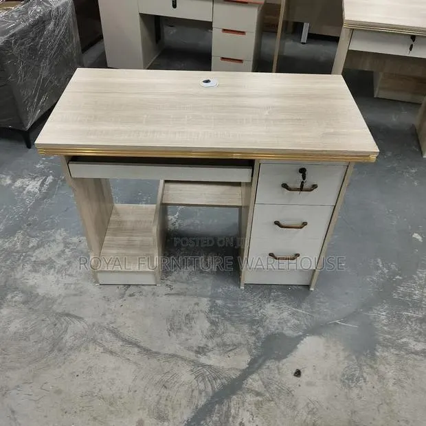 Modern Computer Desk (Bgz-82o8) · Photo 1