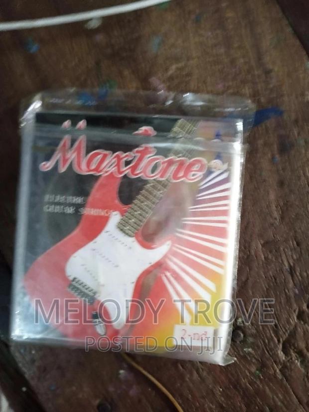 Maxtone Lead Guitar Strings · Photo 1