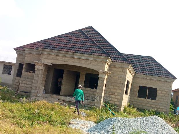 Roofing Sheet and Bond · Photo 3