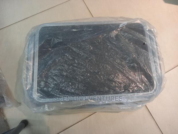 Step Stool Single · Photo 1