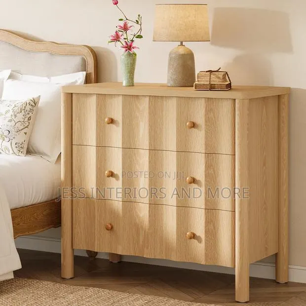 Oversized Bedside Table With 3 Drawers · Photo 1
