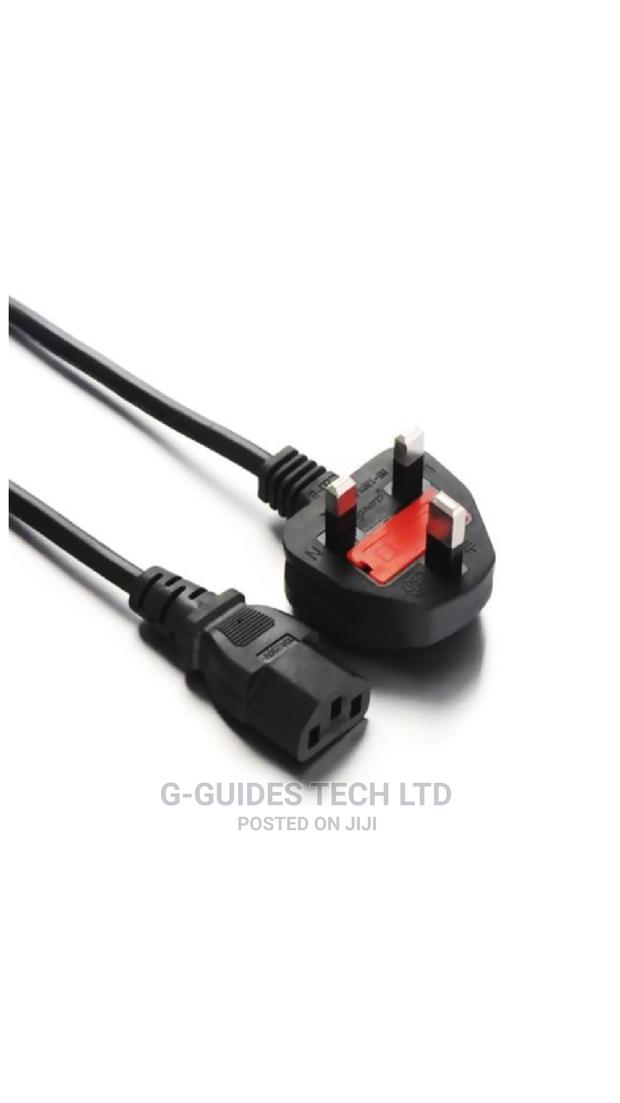 3-pin Universal Power Cord With Fuse · Photo 2
