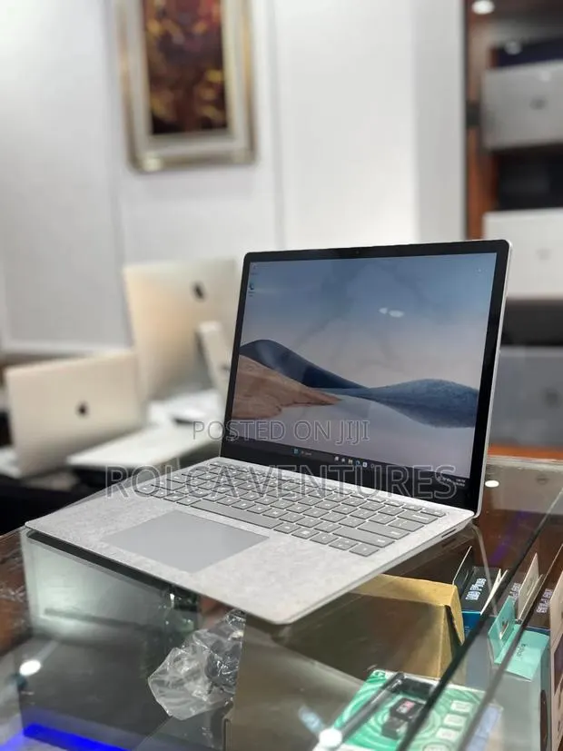 Laptop Microsoft Surface Laptop 3 16GB Intel Core i7 SSD 256GB · Photo 1