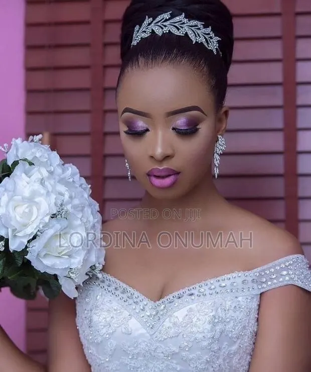Bridal Tiara · Photo 1